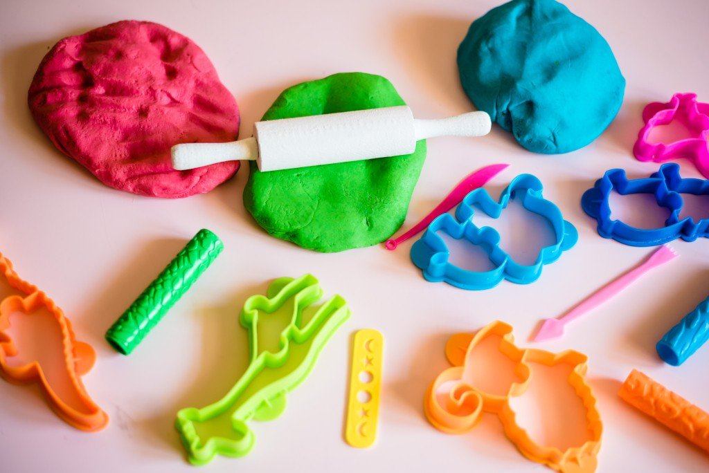 Make Playdough