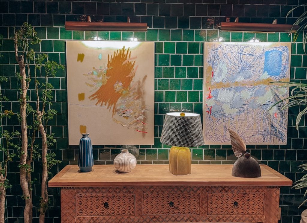 Photo green wall lamp