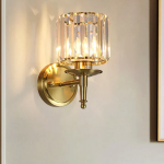 Elegant Crystal Cut Glass Wall Sconce: A Luxurious Addition to Any Space