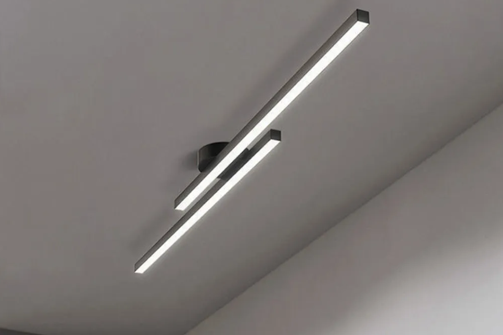 Modern Italian Linear Aluminum Ceiling Light